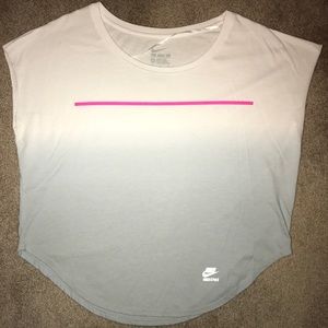 Nike athletic t shirt
